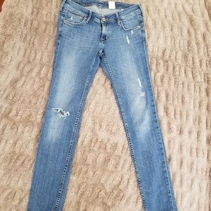 BOGO Distressed Low Rise H&M Skinny Jean Sz 29/30